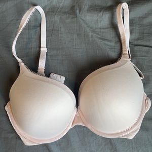 Body by Victoria bra